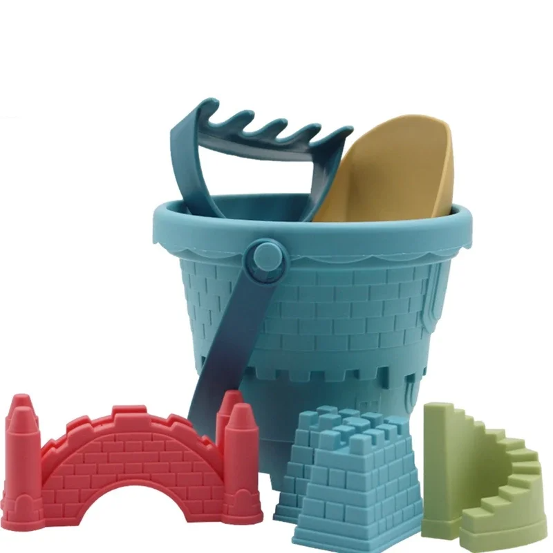 Beach Bucket Set™ – Sensory Summer Play – Beach Shovel with Accessories