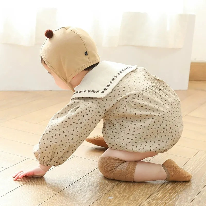 Cushioned Knee Pads and Anti-Slip Socks Set for Babies – 2 Pieces