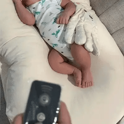 HushPalms™ -Baby Sleep Pillow with Patting Motion